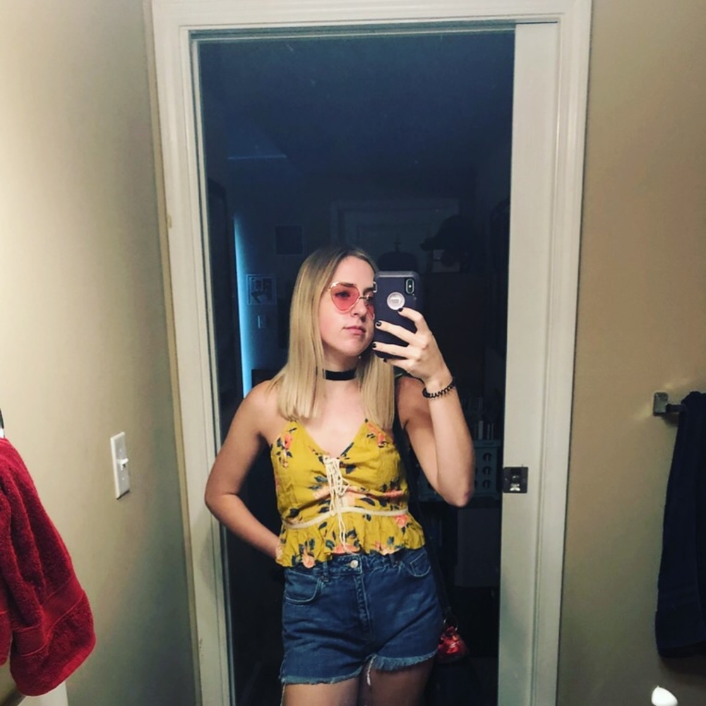Meet your Posher, Kelsey